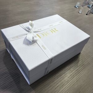 Dior Beauty 2024 large White Gift Box Ribbon, Envelope, Confetti 12.5x9x4.5